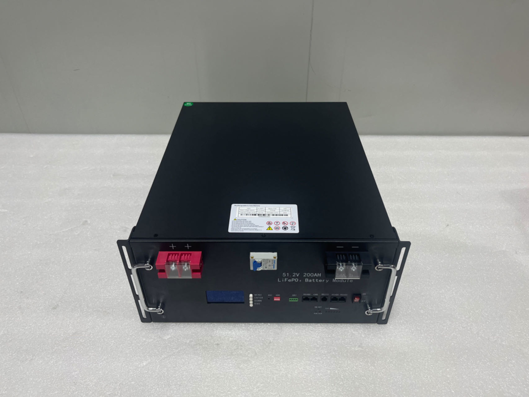 Montador de rack de grande capacidade 51.2V 10-60KWh Célula de bateria de lítio com BMS inteligente